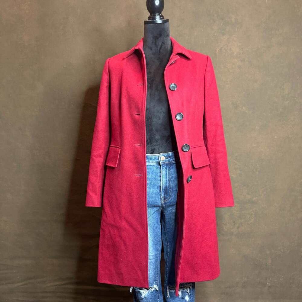 Banana Republic Women’s Red Wool Blend Coat Size Small Tailored Button Classic